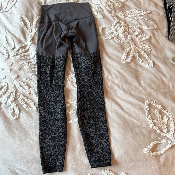 Lululemon Patterned Tights High Rise - Picture 3 of 5